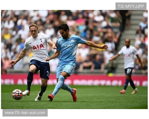 曼彻斯特城谋划未来：边路引援新战略，兼具速度与创造力的进攻者助阵