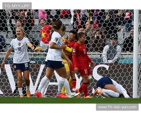 美国女足在巴黎奥运会比赛中以3-0战胜美国,奥运美国女足战绩